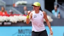 Swiatek ‘vùi dập’ đối thủ sau 52 phút, vào vòng 3 Rome Masters