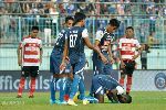 Nhận định b&oacute;ng đ&aacute; Arema vs Madura, 15h30 ng&agrave;y 8/11: R&uacute;t ngắn khoảng c&aacute;ch