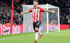 Soi k&egrave;o phạt g&oacute;c Southampton vs Brentford, 2h45 ng&agrave;y 12/1