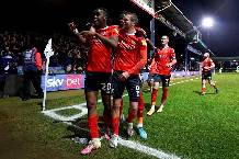 Soi k&egrave;o phạt g&oacute;c Luton Town vs Blackpool, 21h00 ng&agrave;y 10/4