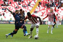 Soi kèo, dự đoán Macao Istanbul vs Sivasspor 0h00 ngày 11/10