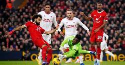 Liverpool đại chiến M.U vì chữ ký của 'Varane mới': Cao 1m90, thuận cả 2 chân