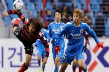 Soi kèo phạt góc Ulsan vs Pohang, 14h30 ngày 11/9