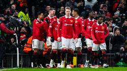 Scholes: 'M.U cần cho 2 người đ&oacute; nghỉ nếu kh&ocirc;ng muốn gặp tai họa'