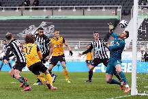 Soi k&egrave;o phạt g&oacute;c Newcastle vs Wolves, 23h30 ng&agrave;y 12/3