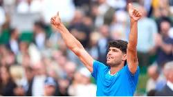 Alcaraz xin lỗi Bublik sau chiến thắng ‘hủy diệt’ ở tứ kết Monte-Carlo Masters