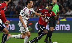Soi k&egrave;o phạt g&oacute;c Lyon vs Nice, 3h00 ng&agrave;y 12/11