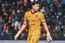 Muangthong United ra 'tối hậu thư' cho thủ m&ocirc;n Đặng Văn L&acirc;m