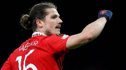 Tin M.U tối 12/5: Sao Inter thả th&iacute;nh; Sabitzer thừa nhận y&ecirc;u M.U