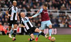 Soi k&egrave;o phạt g&oacute;c Newcastle vs Watford, 22h ng&agrave;y 15/1