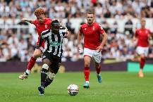 Dự đo&aacute;n, soi k&egrave;o thẻ v&agrave;ng Nottingham Forest vs West Ham, 20h ng&agrave;y 14/8