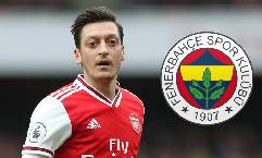 Mesut Oezil từ chối ‘núi tiền’ để rời Arsenal ngay trong tháng 1/2021