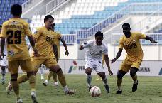 Nhận định, soi k&egrave;o Arema vs Semen Padang, 15h30 ng&agrave;y 15/2: &Aacute;m ảnh xa nh&agrave;