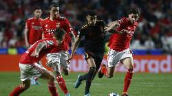 Soi k&egrave;o phạt g&oacute;c Ajax vs Benfica, 3h00 ng&agrave;y 16/3