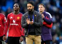 HLV Amorim: ‘Tôi thà bị sa thải, chứ không thay đổi lối chơi’