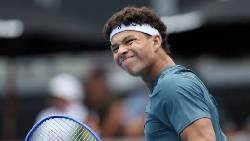 Hạt giống số 1 Ben Shelton bị loại ở tứ kết Auckland Open 2026