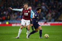 Soi k&egrave;o phạt g&oacute;c West Ham vs Burnley, 20h15 ng&agrave;y 17/4