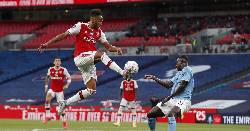 Soi k&egrave;o chẵn/ lẻ Leeds vs Arsenal, 0h30 ng&agrave;y 19/12