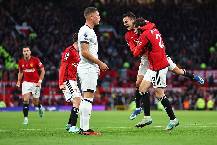 Soi k&egrave;o phạt g&oacute;c Luton Town vs MU, 23h30 ng&agrave;y 18/2