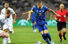 Siêu máy tính dự đoán Thụy Sĩ vs Bosnia, 02h00 ngày 19/6