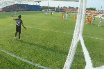 Borneo 2-1 Madura: Ngược d&ograve;ng nhờ người h&ugrave;ng từ băng ghế dự bị