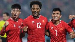 Tuyển Việt Nam tụt 1 bậc trên bảng xếp hạng FIFA