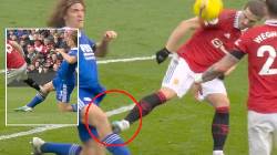 V&igrave; sao Marcel Sabitzer lại tho&aacute;t thẻ đỏ trước Leicester?