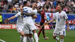 Dự đoán, soi kèo thẻ vàng Slovakia vs Ukraine, 20h00 ngày 21/6: Dựa vào quá khứ