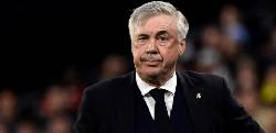 Liên tục để mất bóng, Ancelotti nổi cáu với 'con cưng Perez'