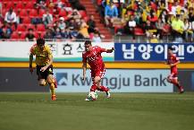 Nhận định, soi k&egrave;o Jeonnam Dragons vs Busan IPark, 17h00 ng&agrave;y 21/11: Kịch t&iacute;nh v&agrave; hấp dẫn