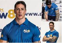 D&acirc;n mạng ph&aacute;t sốt với ngoại h&igrave;nh si&ecirc;u to khổng lồ của Torres