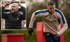 Ten Hag đ&iacute;ch th&acirc;n l&ecirc;n tiếng về tầm quan trọng của Weghorst
