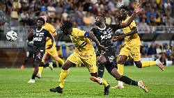 Nhận định, soi kèo Troyes với Pau FC, 01h45 ngày 24/4: Gánh nặng cửa trên