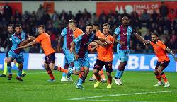 Phân tích kèo hiệp 1 Trabzonspor vs Istanbul Basaksehir, 23h ngày 25/12