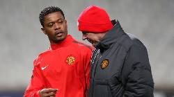 Patrice Evra: 'C&acirc;u n&oacute;i của Sir Alex đ&atilde; khiến t&ocirc;i chọn M.U thay v&igrave; Liverpool'