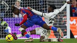 Tin M.U s&aacute;ng 23/5: Chia tay 'th&aacute;nh xoạc'; Sao Wolves phũ ph&agrave;ng với M.U