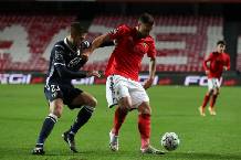 Soi k&egrave;o phạt g&oacute;c PSV vs Benfica, 2h ng&agrave;y 25/8