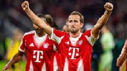 Harry Kane lập kỷ lục ghi bàn chưa từng có, vượt xa Ronaldo và Messi