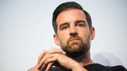 Cựu sao Real hầu tòa vì phát tán ảnh đồi trụy trẻ em