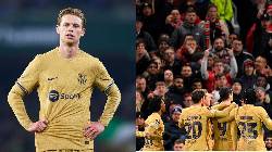 Barca bật b&atilde;i khỏi c&uacute;p Ch&acirc;u &Acirc;u, De Jong bị Old Trafford dạy cho một b&agrave;i học