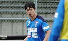 Công Phượng tiếp tục bị gạch tên ở Yokohama FC