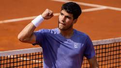 Alcaraz rút khỏi Madrid Open 2025, lỡ hẹn với Djokovic