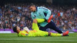 Arsenal chơi &lsquo;c&acirc;u giờ&rsquo; số 1 ở Ngoại hạng Anh