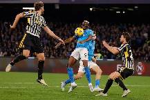 Soi k&egrave;o phạt g&oacute;c Napoli vs Juventus, 0h00 ng&agrave;y 26/1