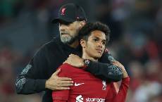 'Klopp chẳng gi&uacute;p g&igrave; cho t&ocirc;i, đến vị tr&iacute; sở trường c&ograve;n kh&ocirc;ng được'