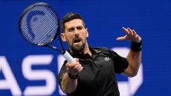 Djokovic đánh bại tay vợt gốc Việt, dễ dàng giành vé vào vòng 2 US Open