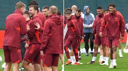 Sao M.U 'va chạm' với bà cụ 74 tuổi, phải nghỉ buổi tập mới nhất