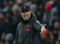 Tài xỉu trận Aston Villa vs Liverpool, kèo trên chấp mấy trái?