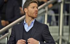 Xabi Alonso xác nhận ở lại Sociedad, từ chối Monchengladbach