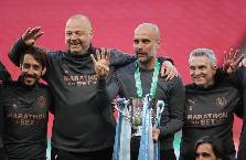 Pep Guardiola: 'T&ocirc;i v&ocirc; địch nhiều v&igrave; lu&ocirc;n dẫn dắt c&aacute;c đội b&oacute;ng lớn'